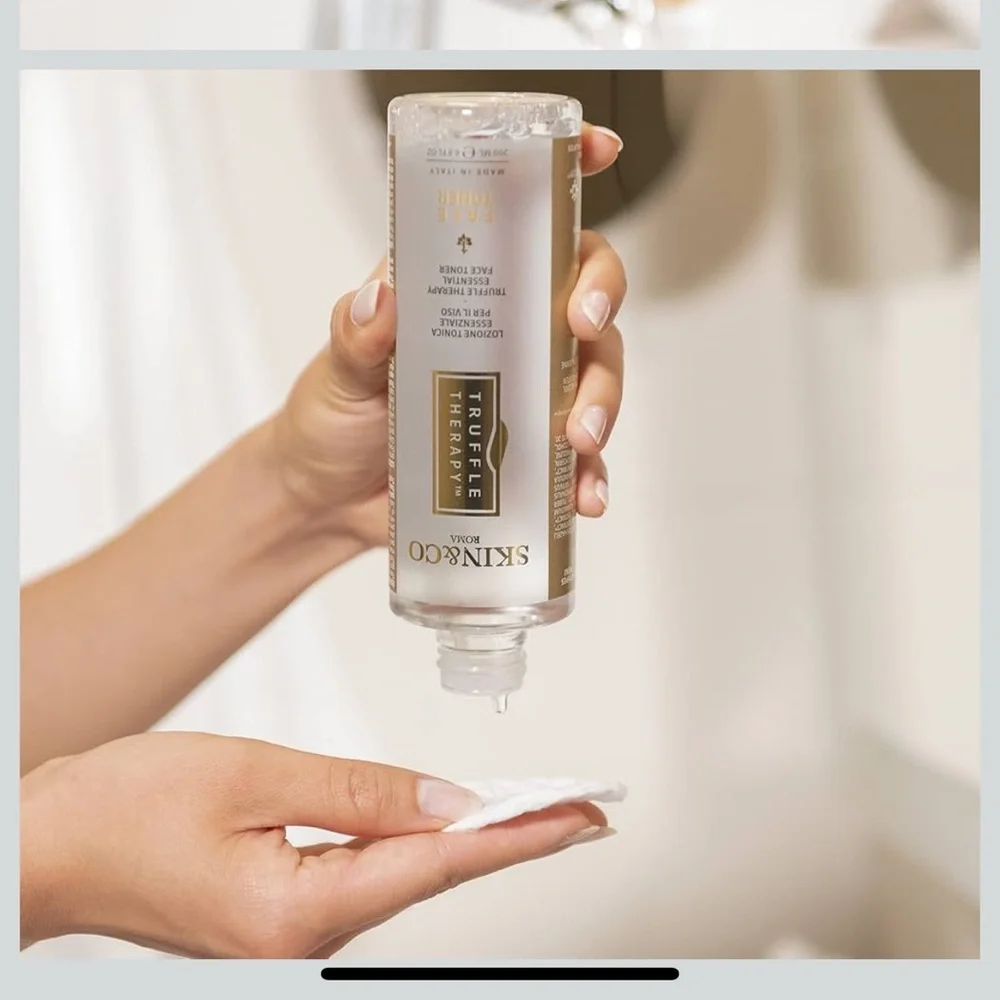 SKIN&CO Truffle Therapy Essential Face Toner